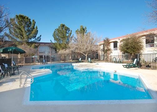 6 Tx Hotel Pecos